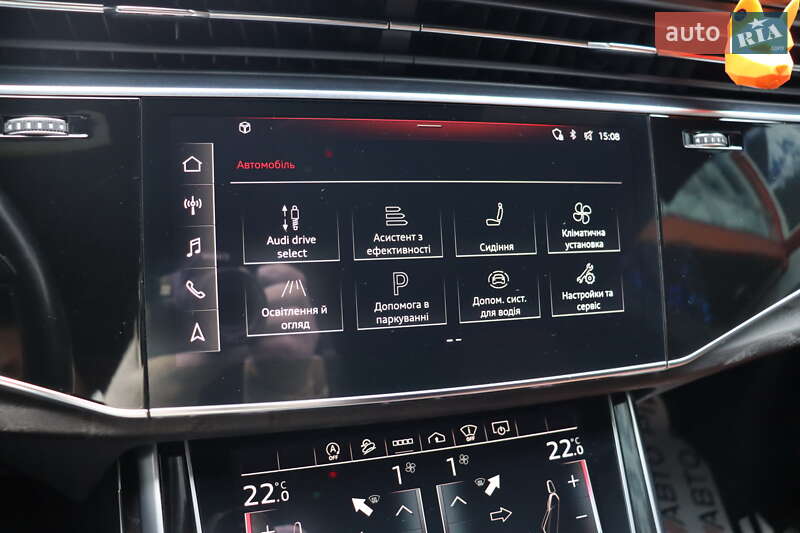 Внедорожник / Кроссовер Audi Q8 2021 в Львове