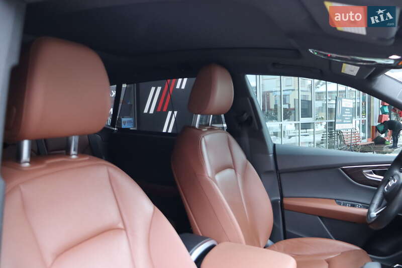 Внедорожник / Кроссовер Audi Q8 2021 в Львове