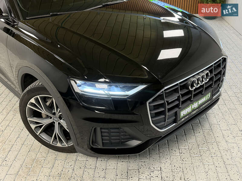 Внедорожник / Кроссовер Audi Q8 2019 в Киеве