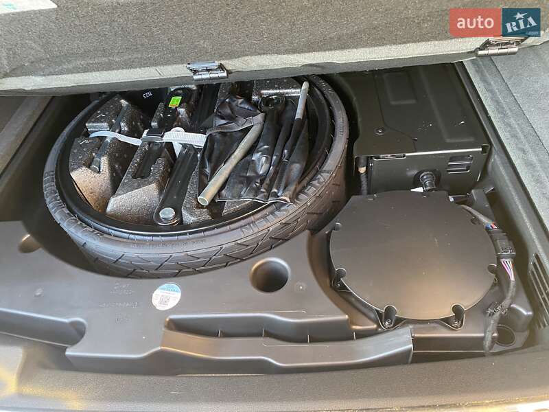 Внедорожник / Кроссовер Audi Q8 2020 в Виннице