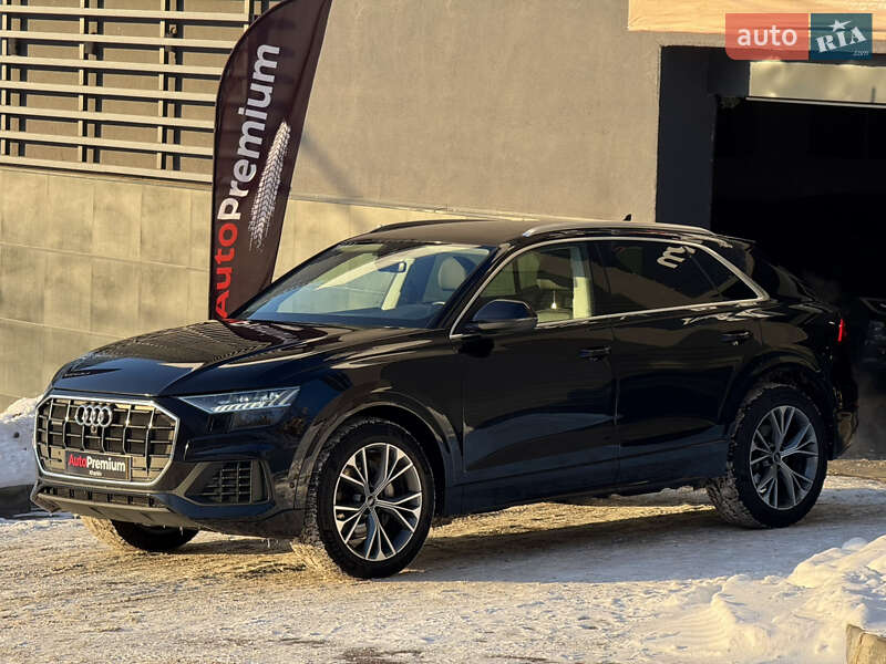 Внедорожник / Кроссовер Audi Q8 2020 в Харькове