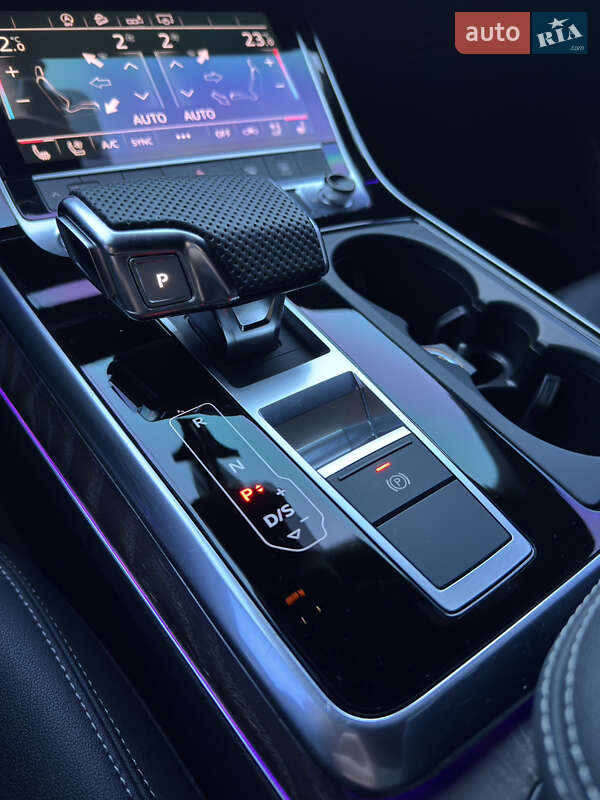 Внедорожник / Кроссовер Audi Q8 2020 в Киеве фото 22 Внедорожник / Кроссовер Audi Q8 2020 в Киеве