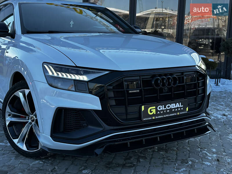 Внедорожник / Кроссовер Audi Q8 2021 в Львове