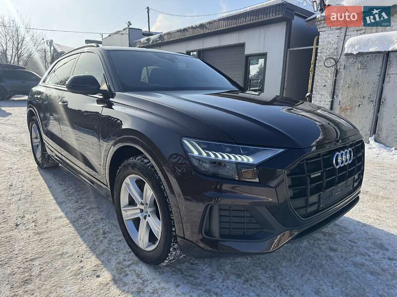 Внедорожник / Кроссовер Audi Q8 2019 в Тернополе