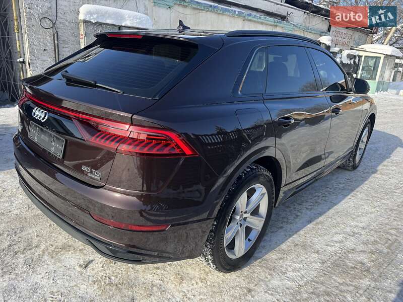 Внедорожник / Кроссовер Audi Q8 2019 в Тернополе