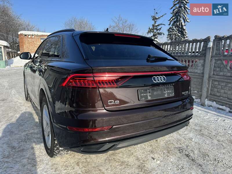 Внедорожник / Кроссовер Audi Q8 2019 в Тернополе