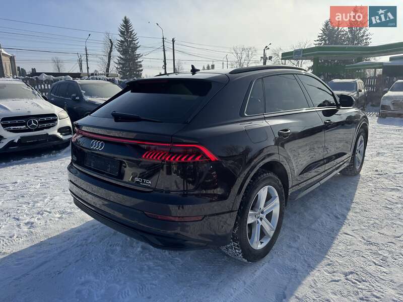 Внедорожник / Кроссовер Audi Q8 2019 в Тернополе