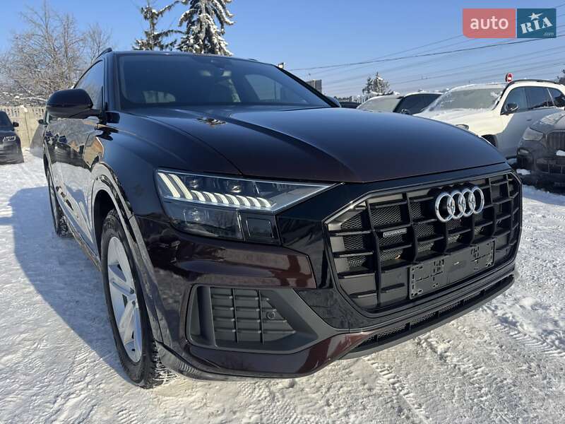 Внедорожник / Кроссовер Audi Q8 2019 в Тернополе