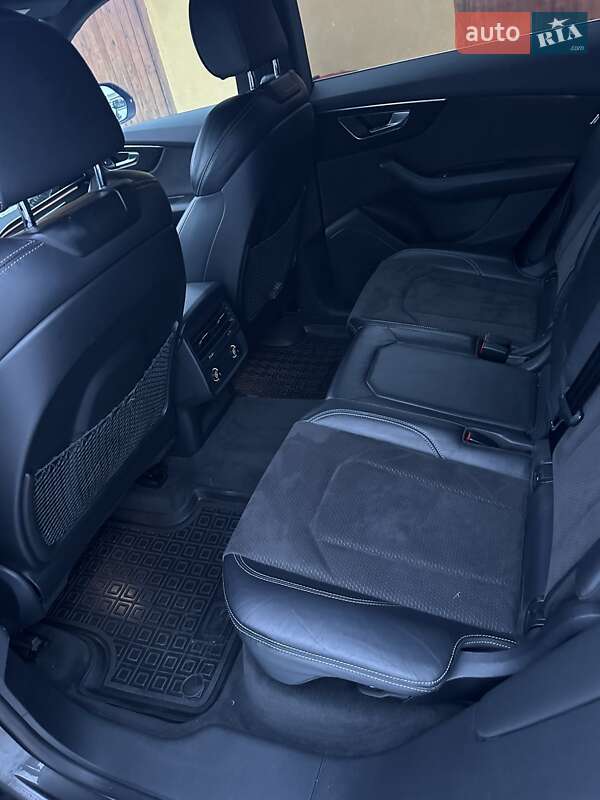 Позашляховик / Кросовер Audi Q8 2018 в Теофіполі фото 12 Позашляховик / Кросовер Audi Q8 2018 в Теофіполі