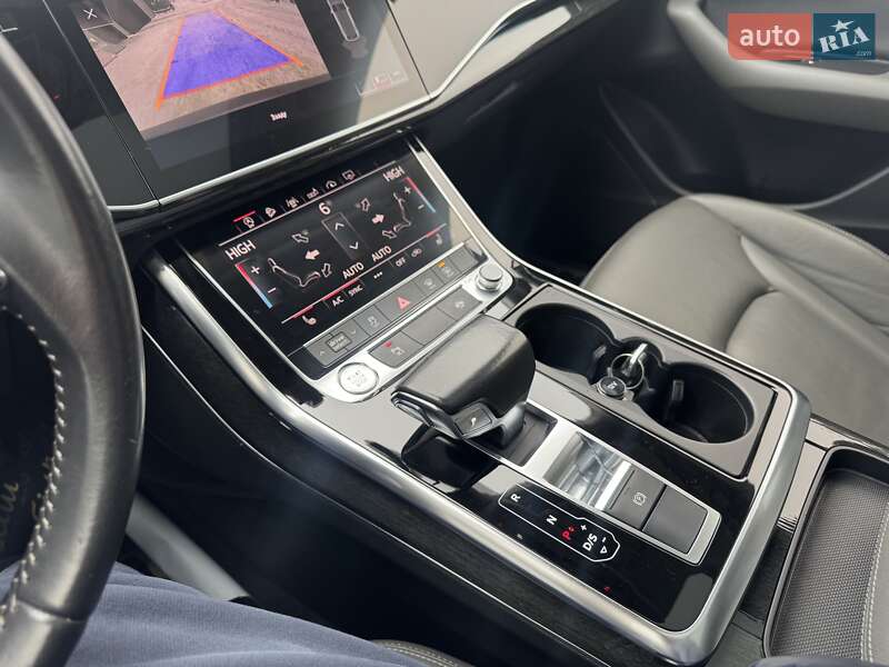 Внедорожник / Кроссовер Audi Q8 2018 в Тернополе фото 90 Внедорожник / Кроссовер Audi Q8 2018 в Тернополе