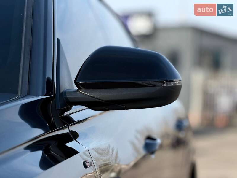 Внедорожник / Кроссовер Audi Q8 2018 в Кривом Роге