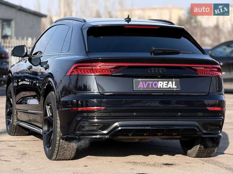 Внедорожник / Кроссовер Audi Q8 2018 в Кривом Роге