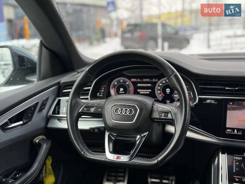 Внедорожник / Кроссовер Audi Q8 2018 в Киеве фото 14 Внедорожник / Кроссовер Audi Q8 2018 в Киеве