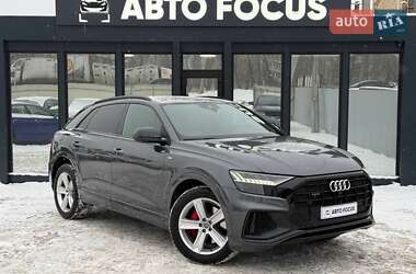 Внедорожник / Кроссовер Audi Q8 2019 в Киеве
