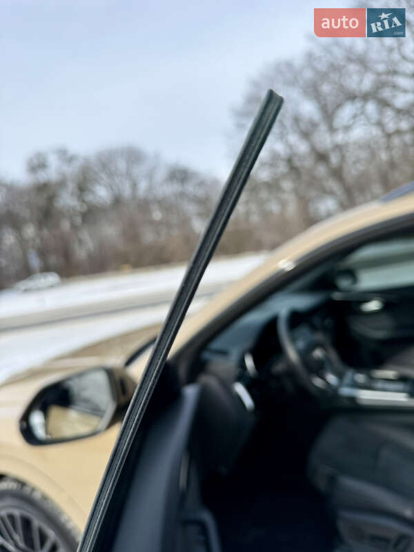 Позашляховик / Кросовер Audi Q8 2024 в Полтаві фото 20 Позашляховик / Кросовер Audi Q8 2024 в Полтаві