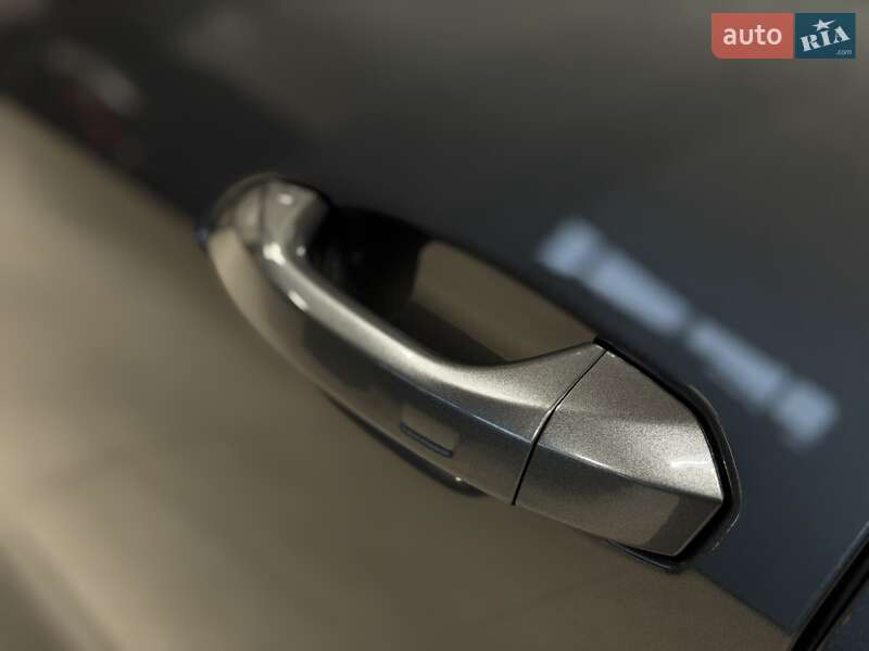 Внедорожник / Кроссовер Audi Q8 2020 в Тернополе