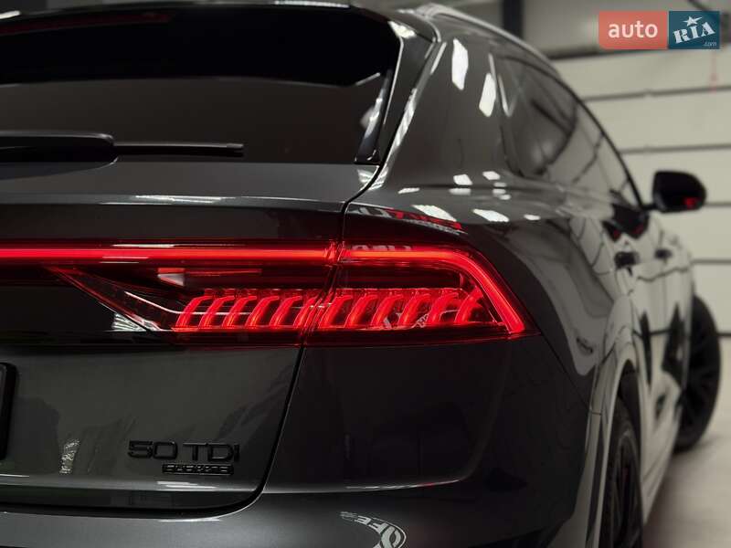 Внедорожник / Кроссовер Audi Q8 2020 в Тернополе