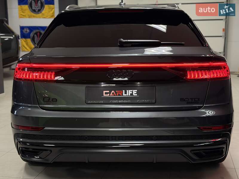 Внедорожник / Кроссовер Audi Q8 2020 в Тернополе