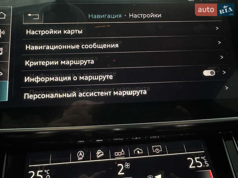 Позашляховик / Кросовер Audi Q8 2018 в Києві