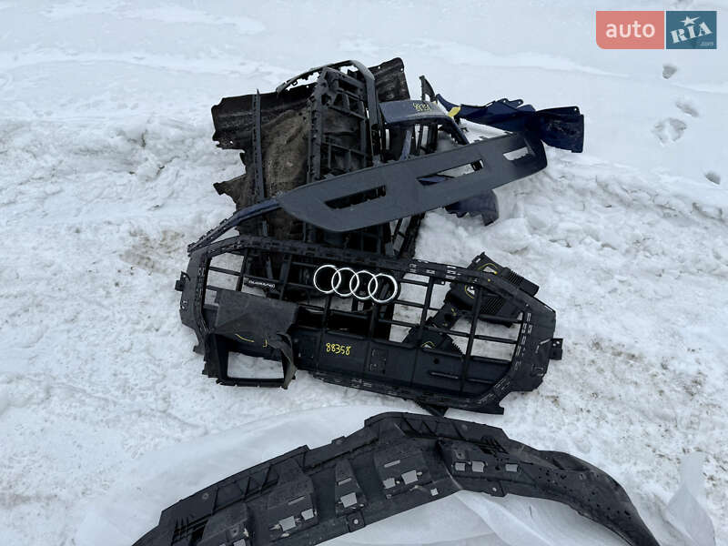 Внедорожник / Кроссовер Audi Q8 2019 в Львове