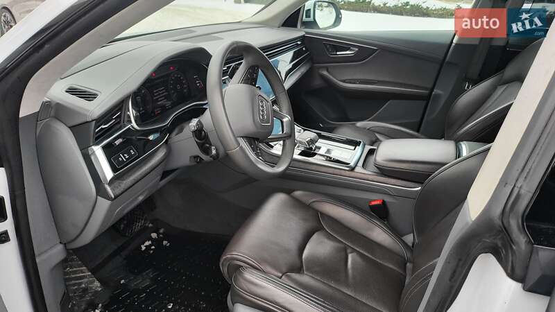 Внедорожник / Кроссовер Audi Q8 2023 в Виннице