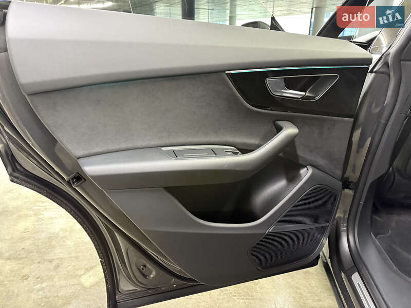 Позашляховик / Кросовер Audi Q8 2023 в Одесі