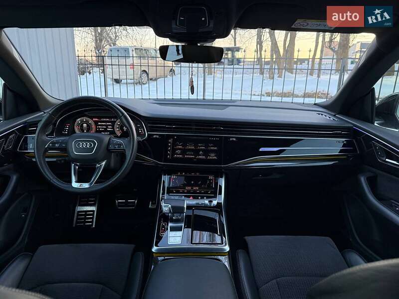 Внедорожник / Кроссовер Audi Q8 2022 в Хмельницком