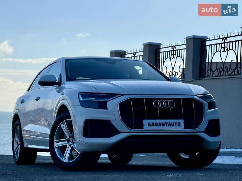 Позашляховик / Кросовер Audi Q8 2022 в Одесі