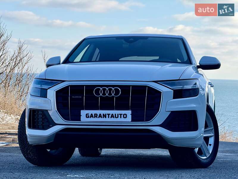 Позашляховик / Кросовер Audi Q8 2022 в Одесі