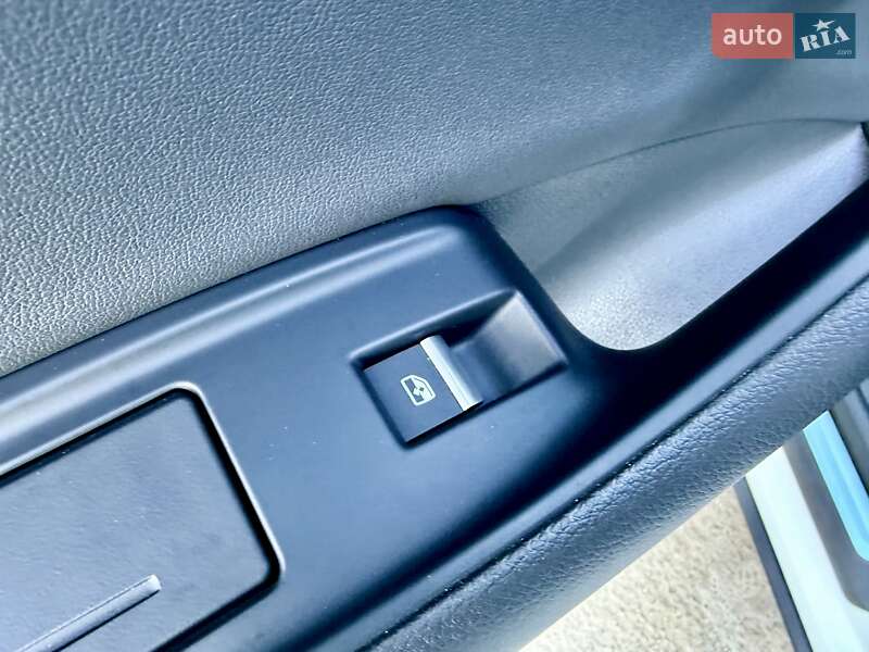 Позашляховик / Кросовер Audi Q8 2022 в Одесі