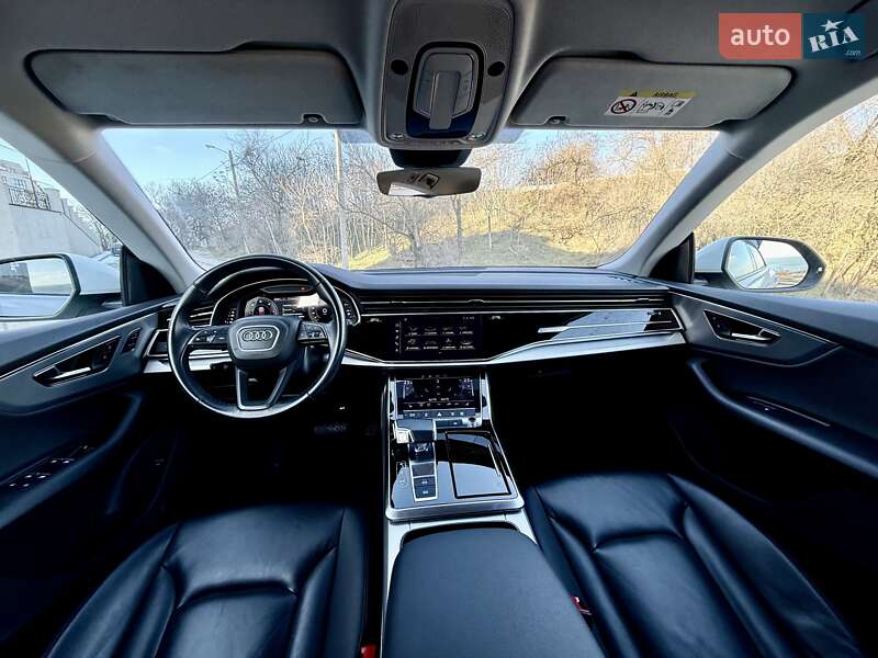 Позашляховик / Кросовер Audi Q8 2022 в Одесі
