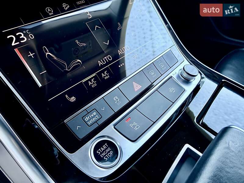 Позашляховик / Кросовер Audi Q8 2022 в Одесі