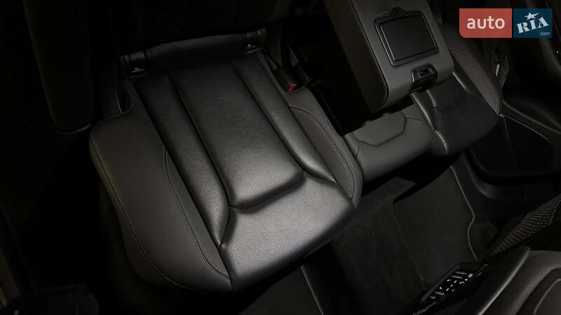 Позашляховик / Кросовер Audi Q8 2020 в Києві