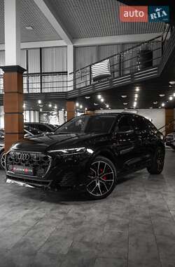 Внедорожник / Кроссовер Audi Q8 2023 в Одессе