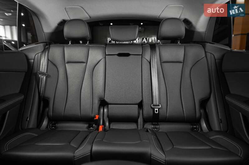 Позашляховик / Кросовер Audi Q8 2023 в Одесі