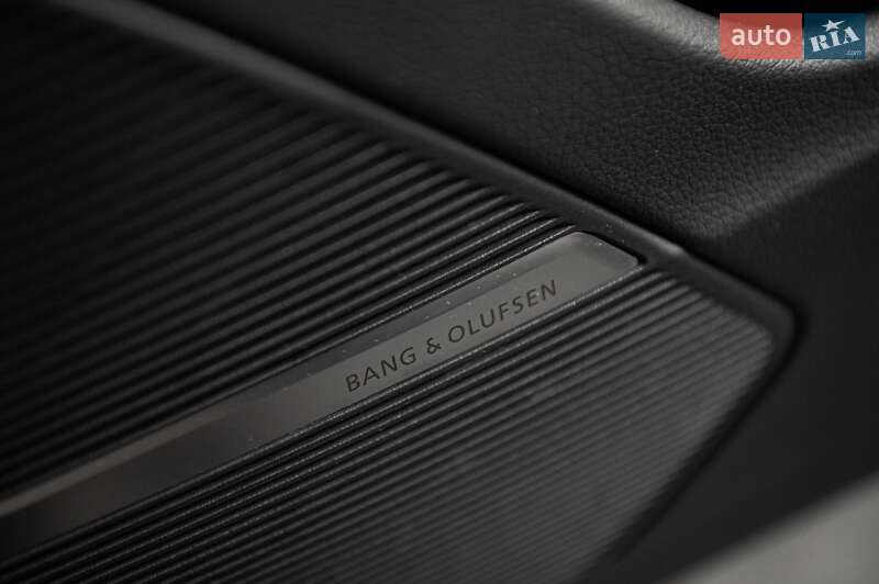 Позашляховик / Кросовер Audi Q8 2023 в Одесі