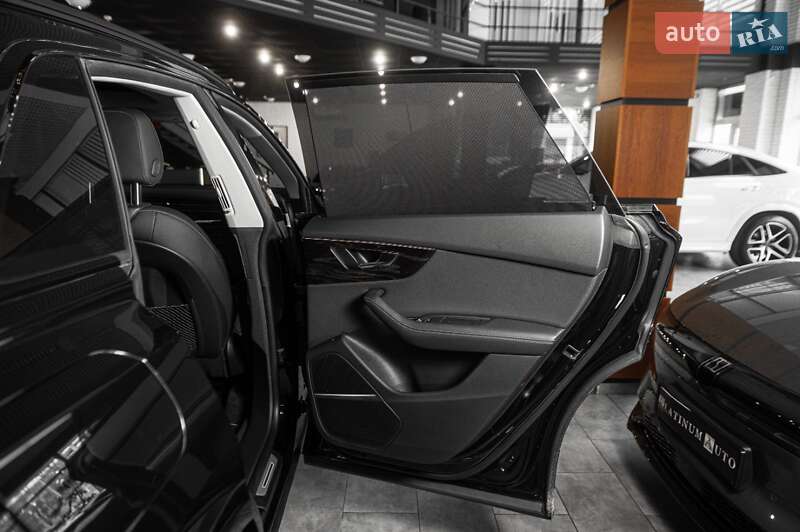 Позашляховик / Кросовер Audi Q8 2023 в Одесі