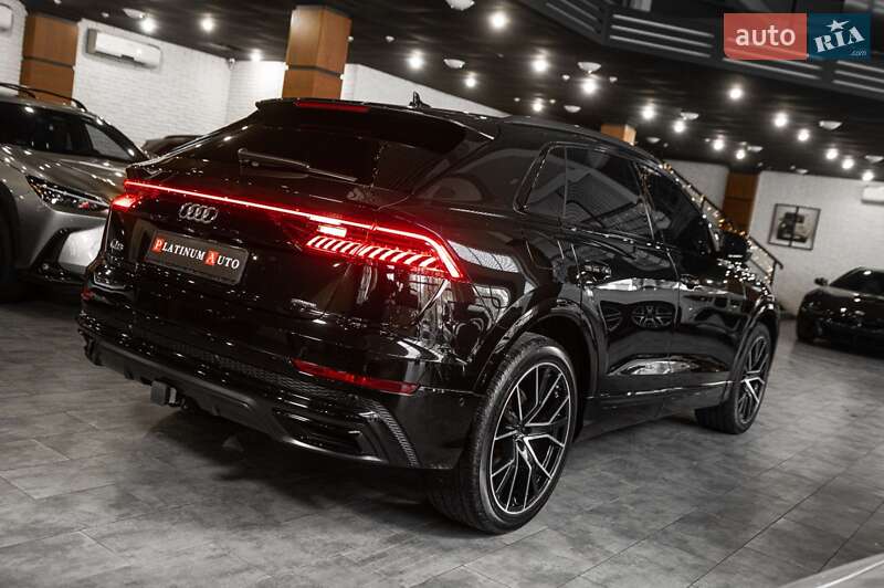 Позашляховик / Кросовер Audi Q8 2023 в Одесі