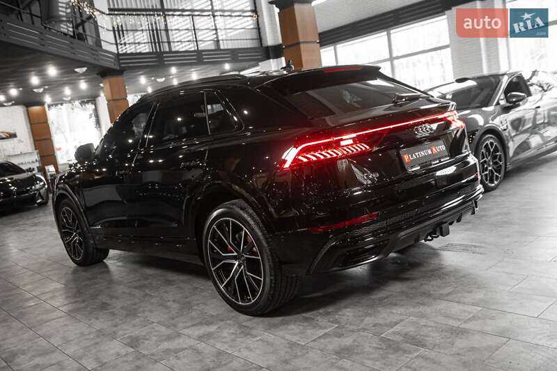 Позашляховик / Кросовер Audi Q8 2023 в Одесі