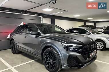 Позашляховик / Кросовер Audi Q8 2025 в Львові