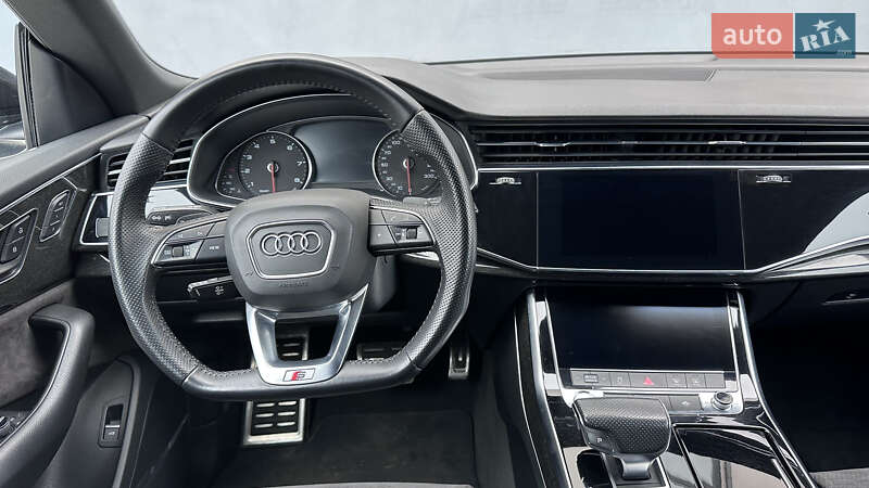 Позашляховик / Кросовер Audi Q8 2018 в Хмельницькому