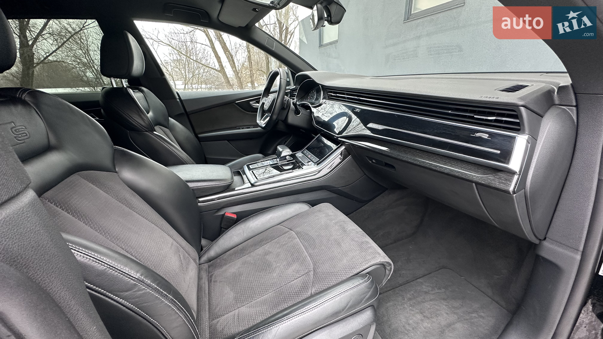 2018 Audi Q8 - мініатюра 16
