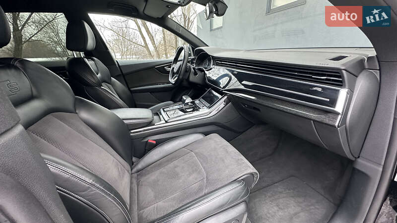 Позашляховик / Кросовер Audi Q8 2018 в Хмельницькому