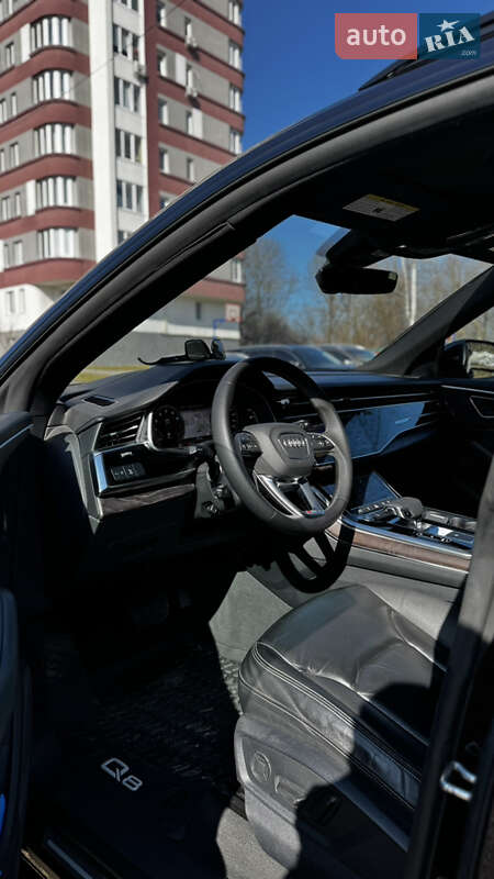 Внедорожник / Кроссовер Audi Q8 2018 в Львове
