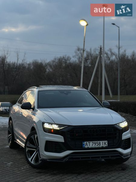 Внедорожник / Кроссовер Audi Q8 2018 в Ивано-Франковске