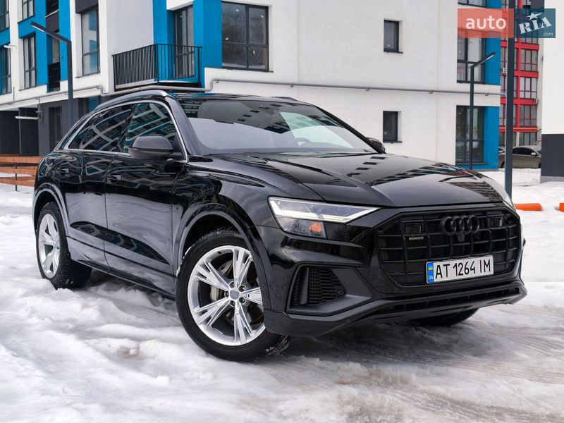 Внедорожник / Кроссовер Audi Q8 2019 в Ивано-Франковске