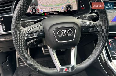 Внедорожник / Кроссовер Audi Q8 2022 в Харькове