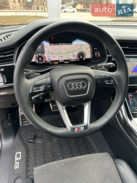 Внедорожник / Кроссовер Audi Q8 2022 в Харькове