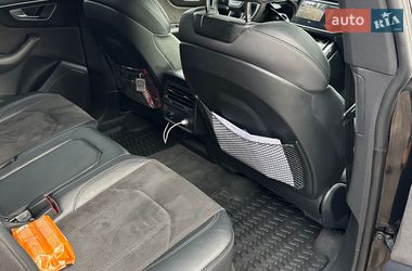 Внедорожник / Кроссовер Audi Q8 2022 в Харькове
