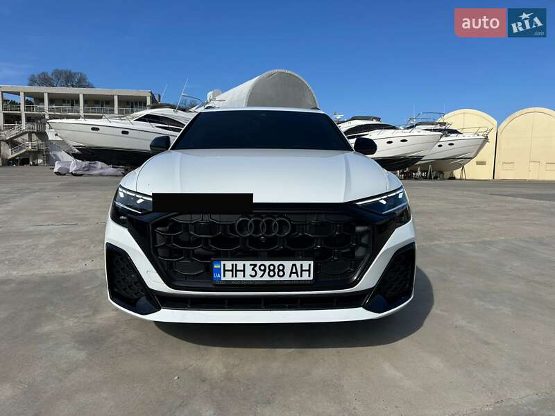 Внедорожник / Кроссовер Audi Q8 2024 в Одессе